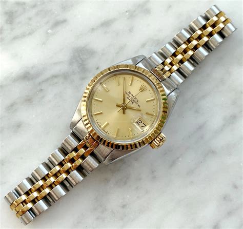 gold ladies datejust rolex|rolex lady datejust 26 gold.